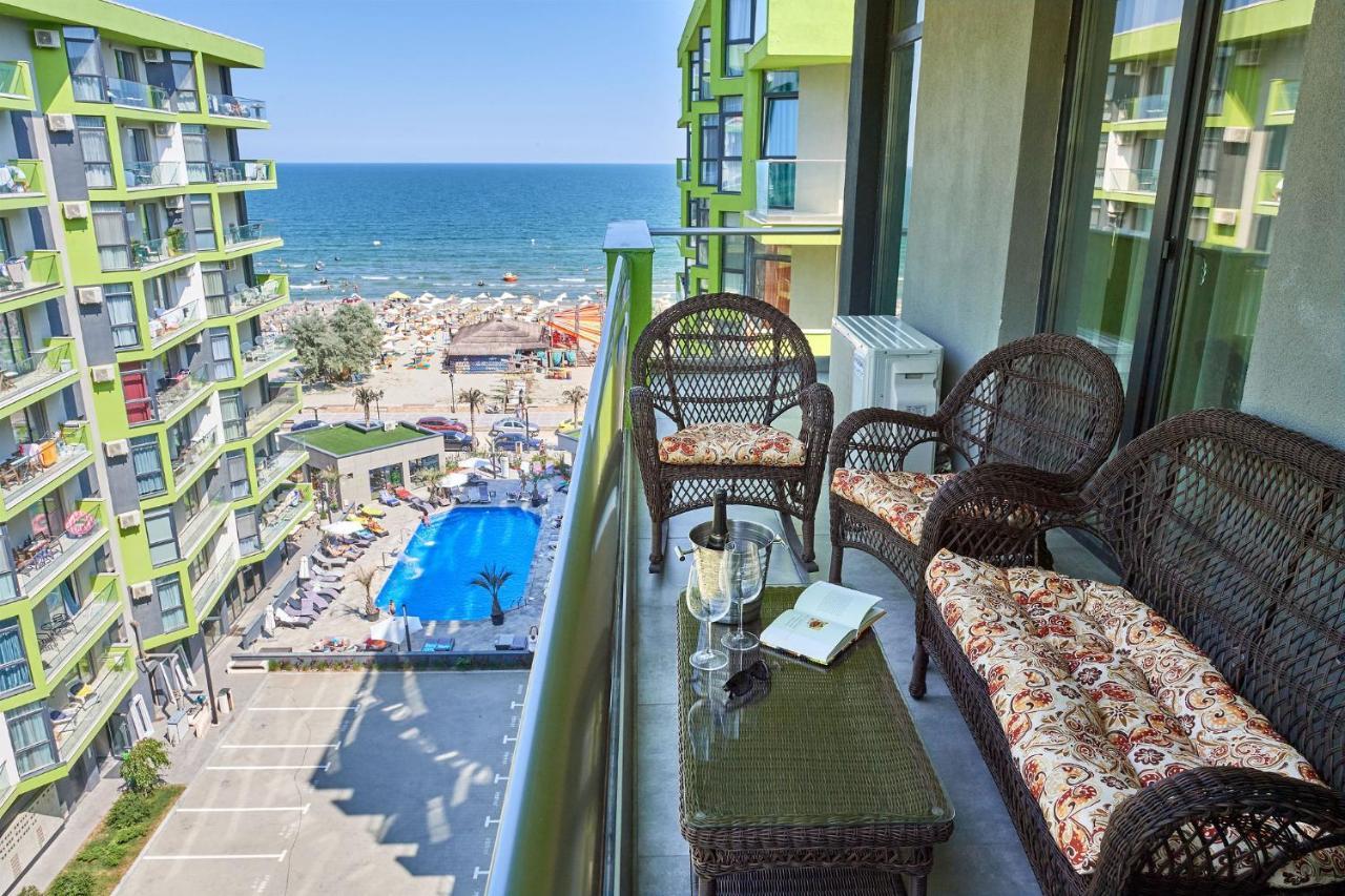 Berlin Luxury Apartment Spa N Pool Beach Resort Năvodari Екстериор снимка