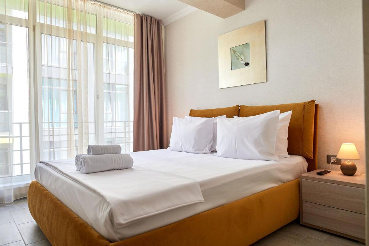 Berlin Luxury Apartment Spa N Pool Beach Resort Năvodari Екстериор снимка