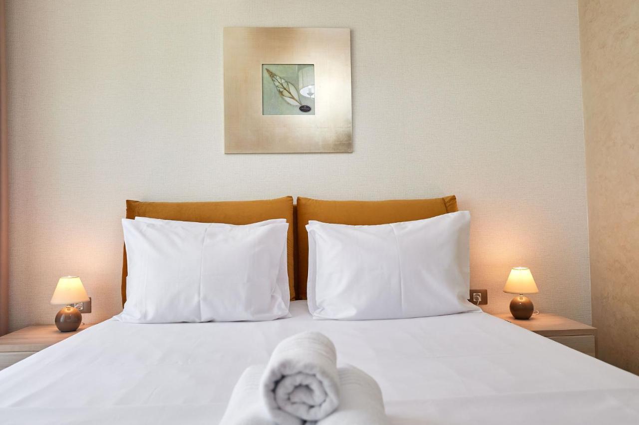 Berlin Luxury Apartment Spa N Pool Beach Resort Năvodari Екстериор снимка
